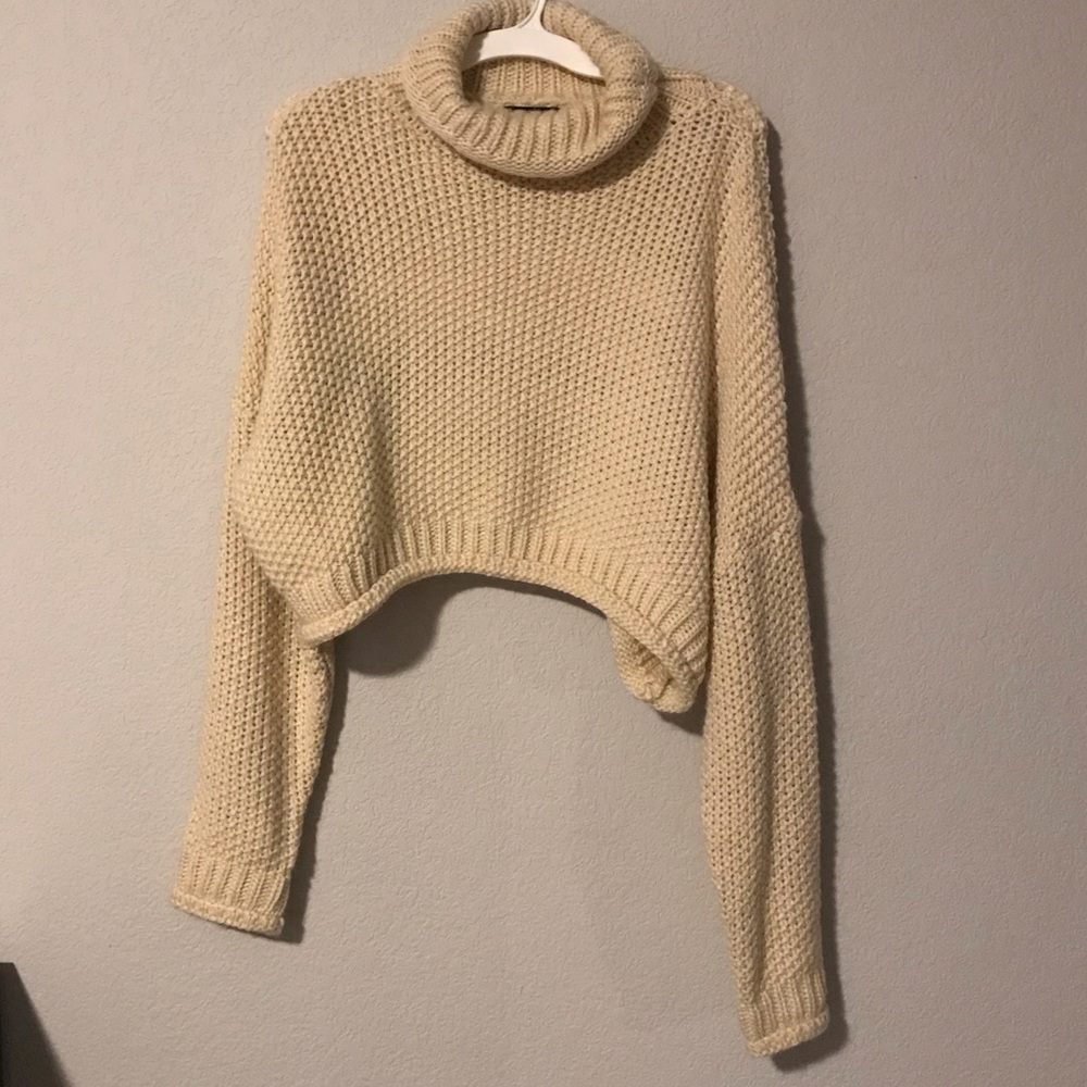 Fashion Nova Cropped Knit Sweater